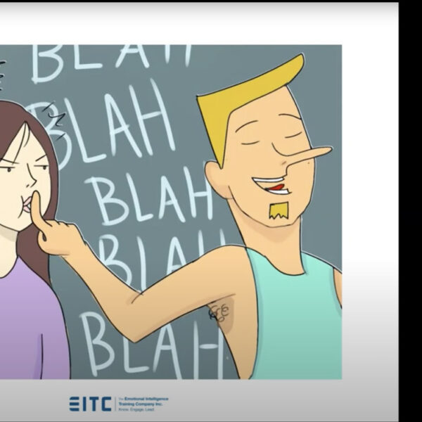 L’effet spectateur : un mec sur le lieu de travail parle d’une femme.